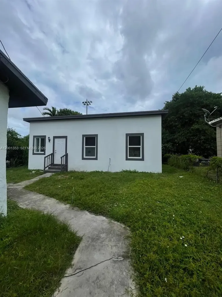 4729 NW 15th Avenue Miami FL 33142