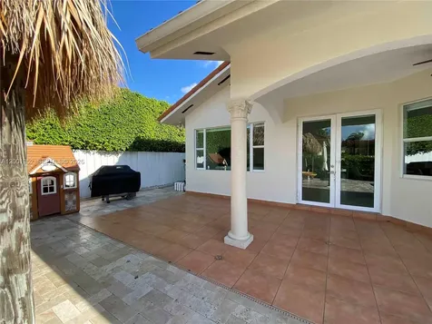 14302 SW 15th Street Miami FL 33184