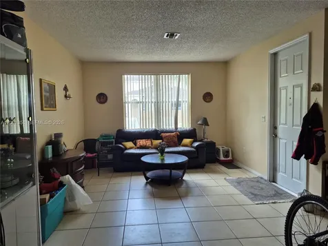 921 NE 42nd Place Homestead FL 33033
