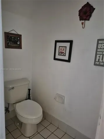 921 NE 42nd Place Homestead FL 33033