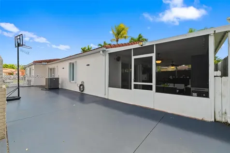 17434 SW 143rd Place Miami FL 33177