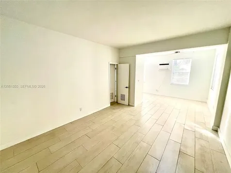 135 3rd Street Miami Beach FL 33139