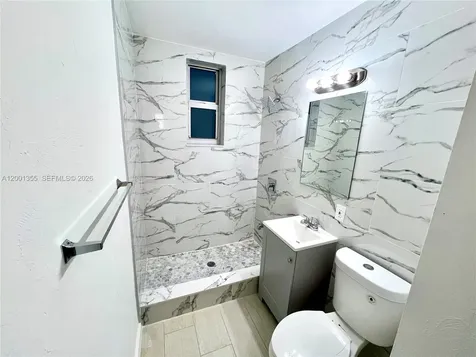 135 3rd Street Miami Beach FL 33139