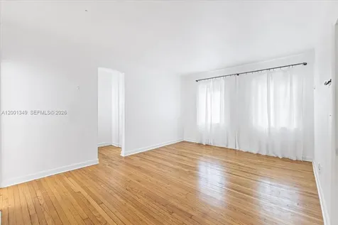 1561 Lenox Avenue Miami Beach FL 33139