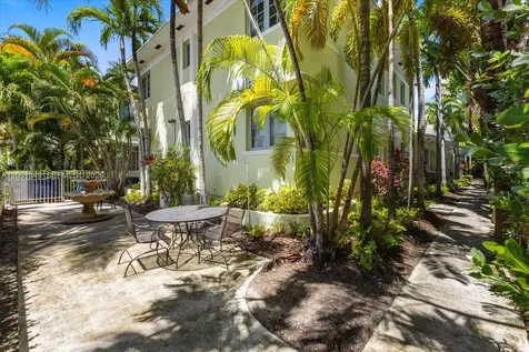 1561 Lenox Avenue Miami Beach FL 33139