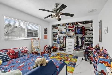 9280 SW 55th Court Cooper City FL 33328