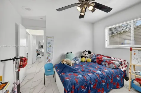 9280 SW 55th Court Cooper City FL 33328