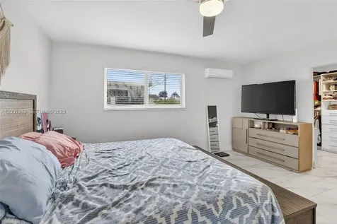 9280 SW 55th Court Cooper City FL 33328