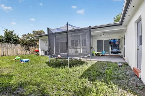 9280 SW 55th Court Cooper City FL 33328
