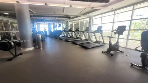 253 NE 2nd Street Miami FL 33132
