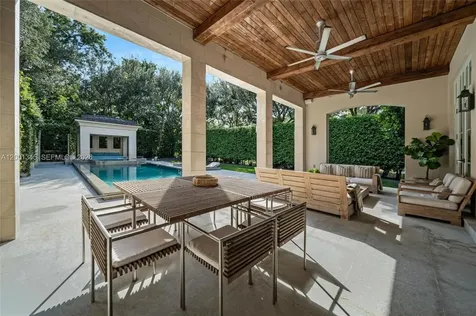 9741 W Suburban Drive Pinecrest FL 33156