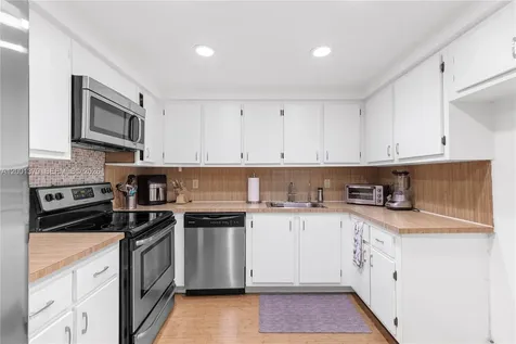 16251 Golf Club Road Weston FL 33326