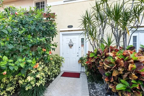 2186 NE 167th Street North Miami Beach FL 33162