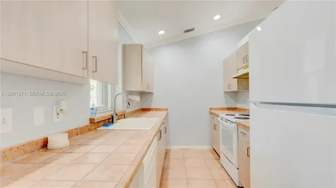 1067 Julia Heights Drive Lantana FL 33462