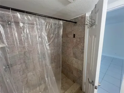3750 NW 115th Way Coral Springs FL 33065