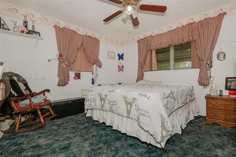 401 NW 93rd Avenue Pembroke Pines FL 33024