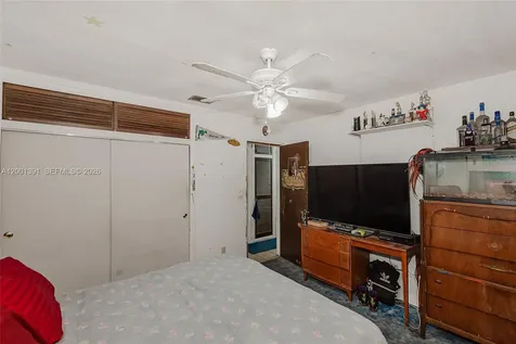 401 NW 93rd Avenue Pembroke Pines FL 33024