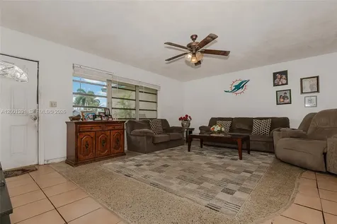 401 NW 93rd Avenue Pembroke Pines FL 33024