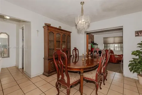 401 NW 93rd Avenue Pembroke Pines FL 33024