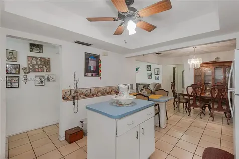 401 NW 93rd Avenue Pembroke Pines FL 33024