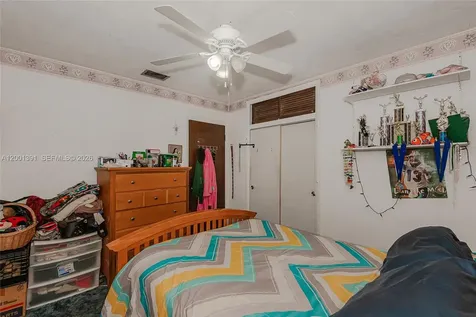 401 NW 93rd Avenue Pembroke Pines FL 33024