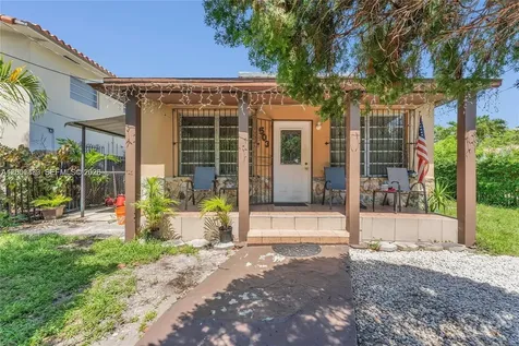 503 NW 43rd Place Miami FL 33126
