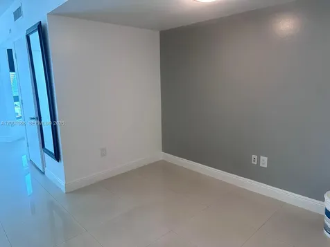 350 S Miami Avenue Miami FL 33130