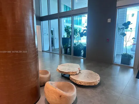 350 S Miami Avenue Miami FL 33130