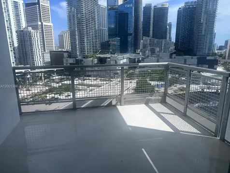 350 S Miami Avenue Miami FL 33130