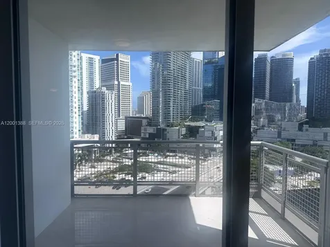 350 S Miami Avenue Miami FL 33130