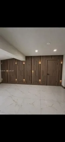 10460 SW 26th Terrace Miami FL 33165