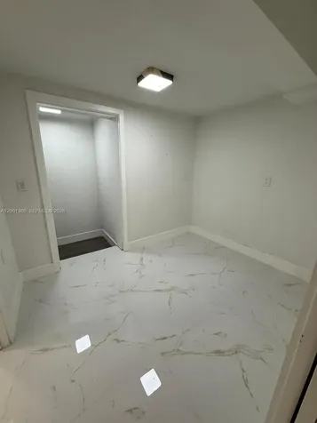 10460 SW 26th Terrace Miami FL 33165