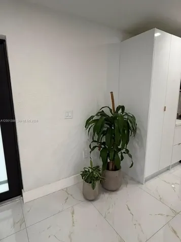 10460 SW 26th Terrace Miami FL 33165