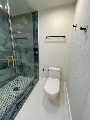 10460 SW 26th Terrace Miami FL 33165