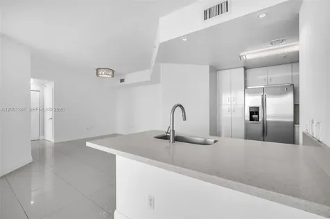 7900 Harbor Island Drive North Bay Village FL 33141