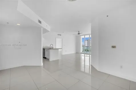 7900 Harbor Island Drive North Bay Village FL 33141