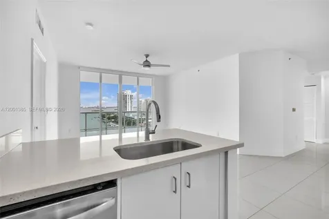 7900 Harbor Island Drive North Bay Village FL 33141