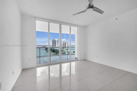 7900 Harbor Island Drive North Bay Village FL 33141