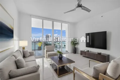 7900 Harbor Island Drive North Bay Village FL 33141
