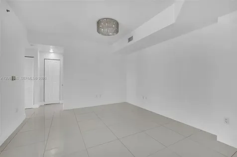 7900 Harbor Island Drive North Bay Village FL 33141