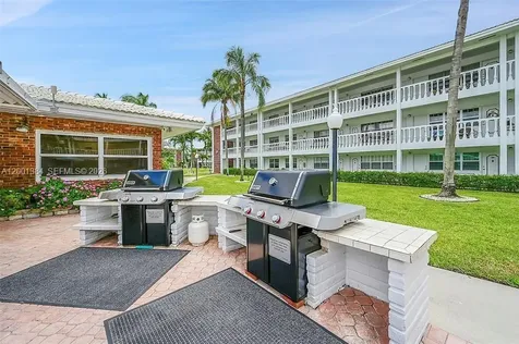 5201 NE 24th Terrace Fort Lauderdale FL 33308