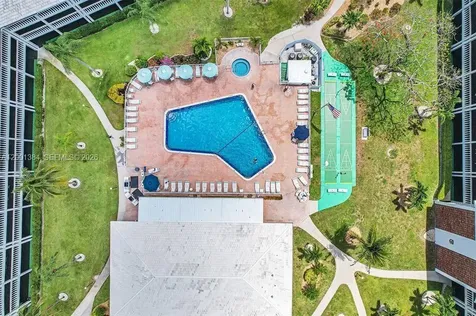 5201 NE 24th Terrace Fort Lauderdale FL 33308