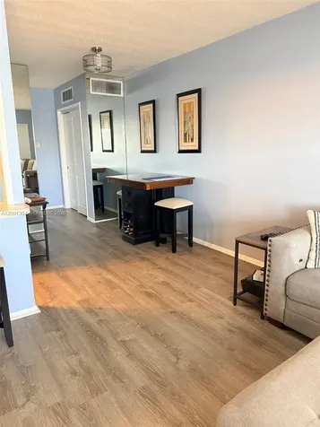 5201 NE 24th Terrace Fort Lauderdale FL 33308