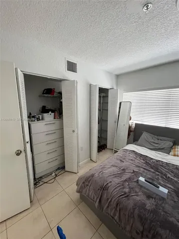 171 Riviera Circle Weston FL 33326