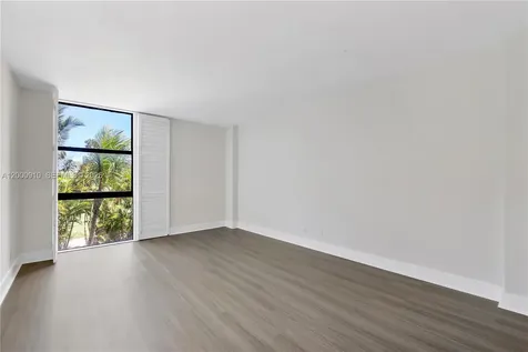 20335 W Country Club Drive Aventura FL 33180