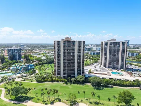 20335 W Country Club Drive Aventura FL 33180