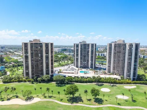 20335 W Country Club Drive Aventura FL 33180
