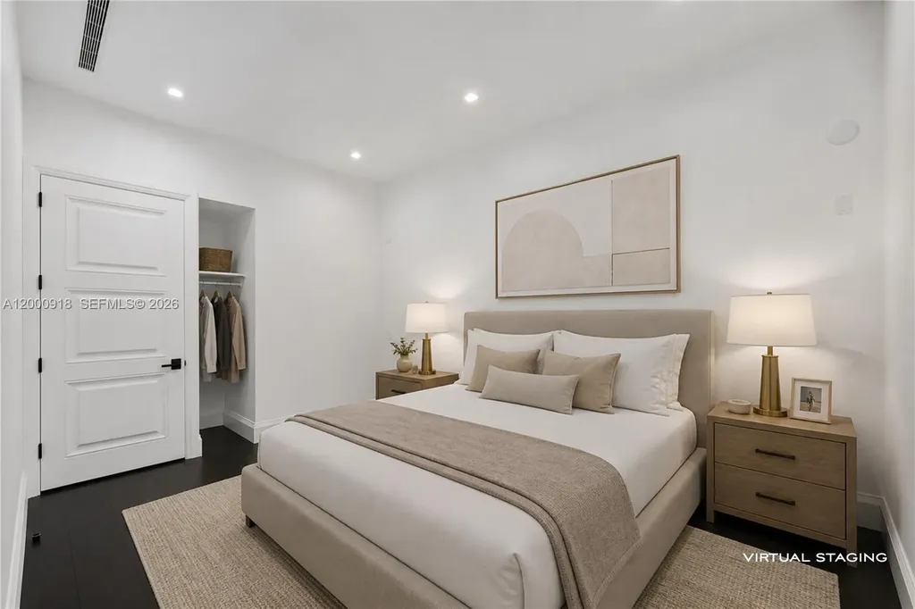 1239 Middle River Drive Fort Lauderdale FL 33304