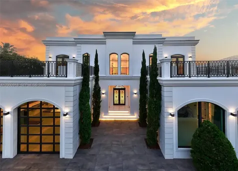1239 Middle River Drive Fort Lauderdale FL 33304