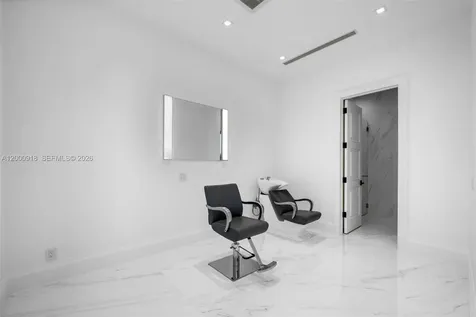 1239 Middle River Drive Fort Lauderdale FL 33304